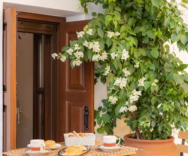 Διαμέρισμα Kantirimi House - A1 *
