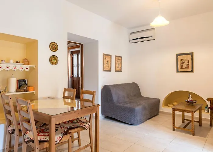 Διαμέρισμα Kantirimi House - A1 *