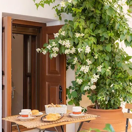 Apartment Kantirimi House - A1 *