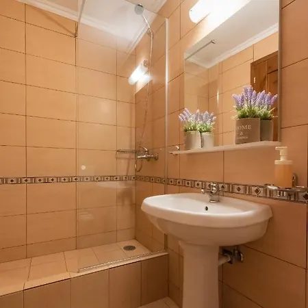 Апартаменты Kantirimi House - A1