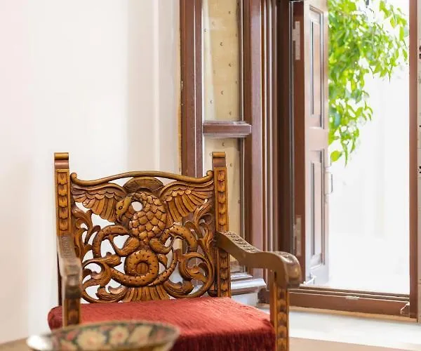 Kantirimi House - A1 *