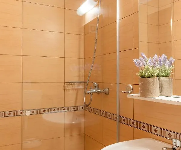 Kantirimi House - A1 *